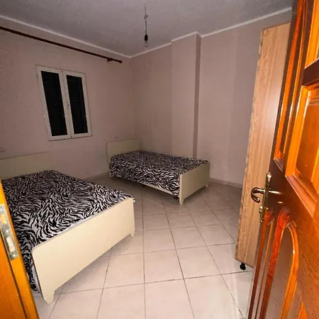 Casa Adrian Durres