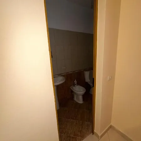 Casa Adrian Апартаменты Дуррес